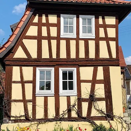Historisches Fachwerkhaus Apartament Königsberg in Bayern