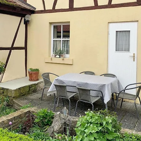 Apartment Historisches Fachwerkhaus Konigsberg in Bayern